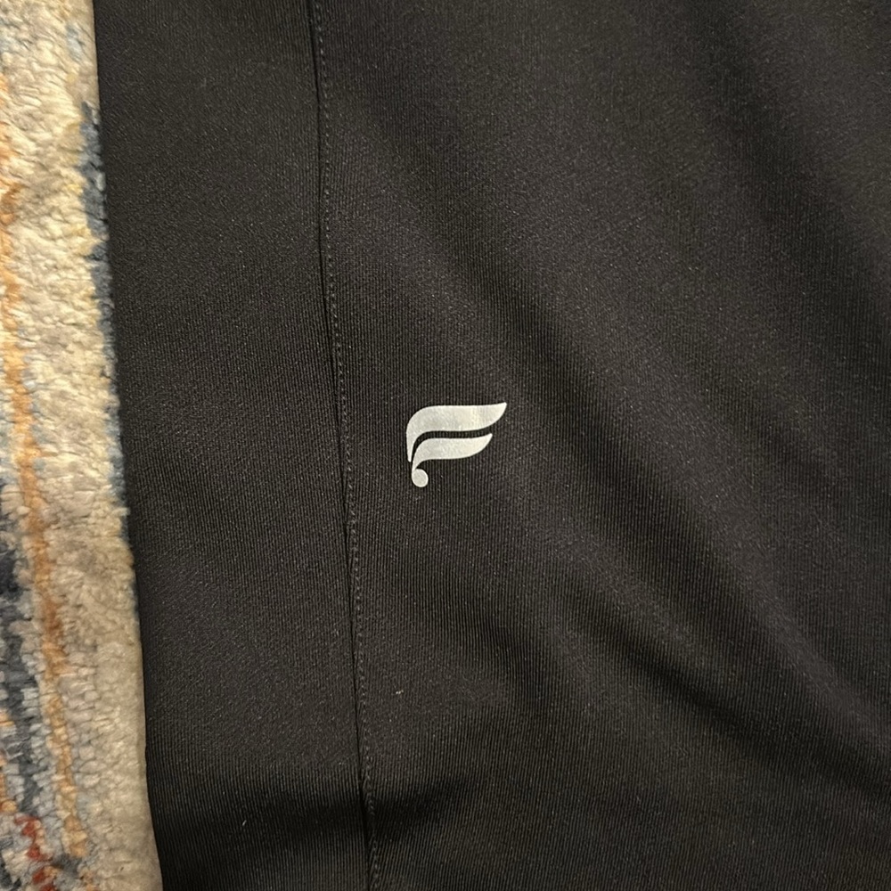 Fabletics On-The-Go Cold Weather Jogger Size Small - image 8